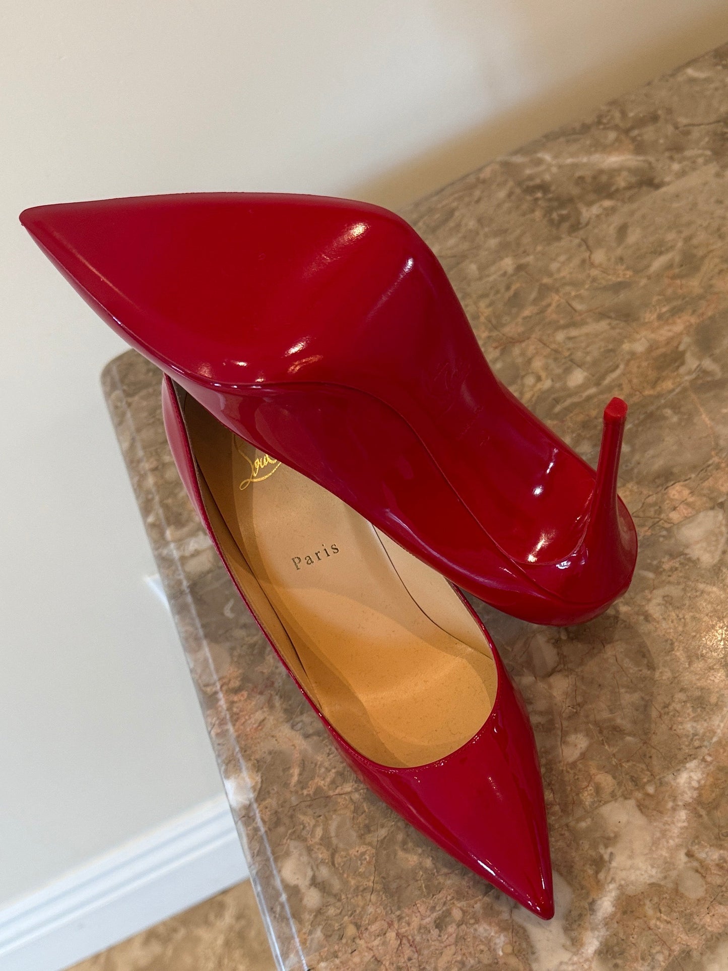 Christian Louboutin So Kate 100 Red pattern