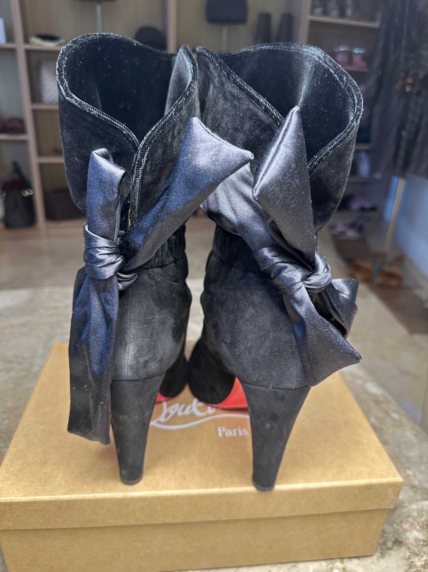BOOTS