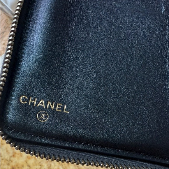 CHANEL Metallic Quilted Zip-Around Long Wallet – Iconic CC Logo, Authentic, Pre-Owned Luxury