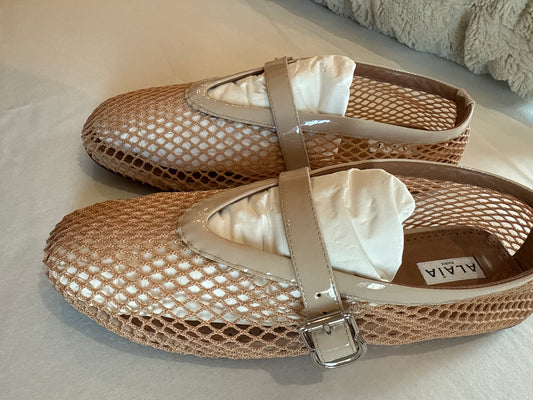 ALAIA MESH FLATS *SOLD*