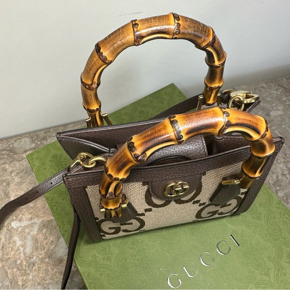 Gucci Diana Mini Tote – Jumbo GG Canvas
