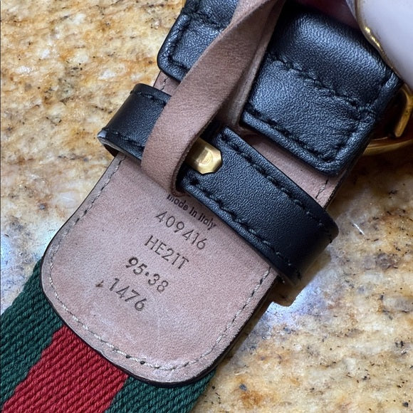Gucci Web Stripe Belt – Green & Red with Gold GG Buckle