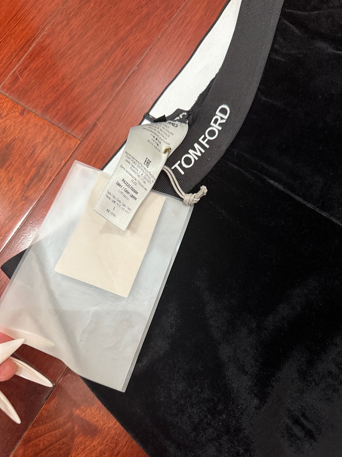 Signature black velvet leggings