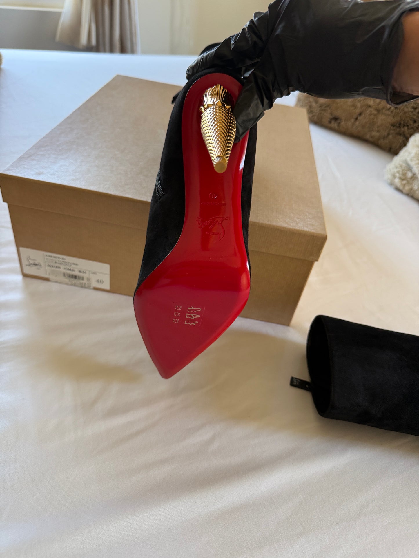 Christian Louboutin | Size 40
