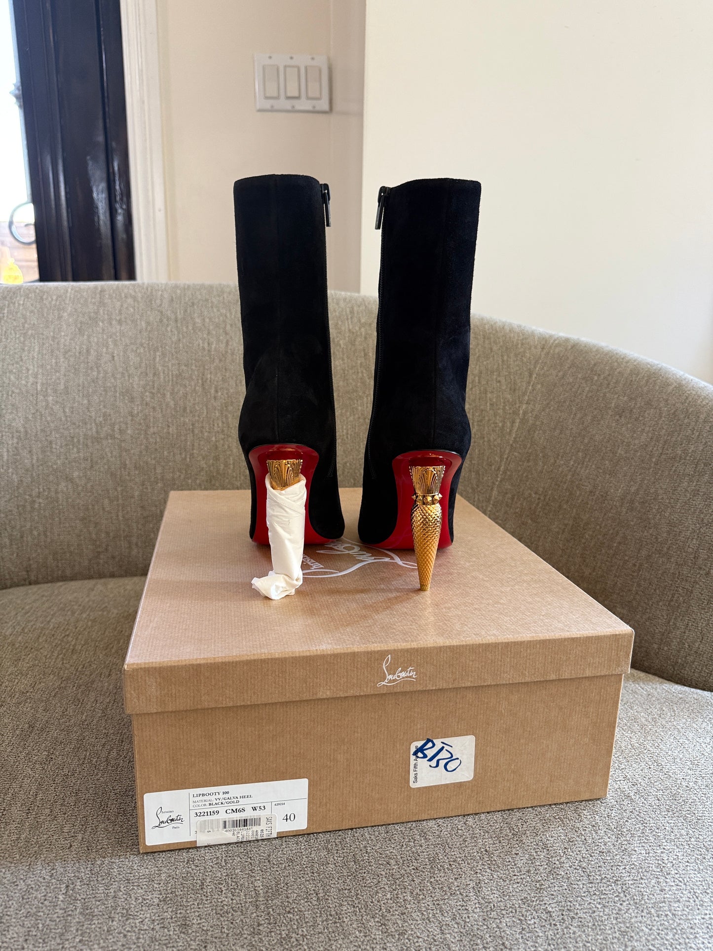 Christian Louboutin | Size 40
