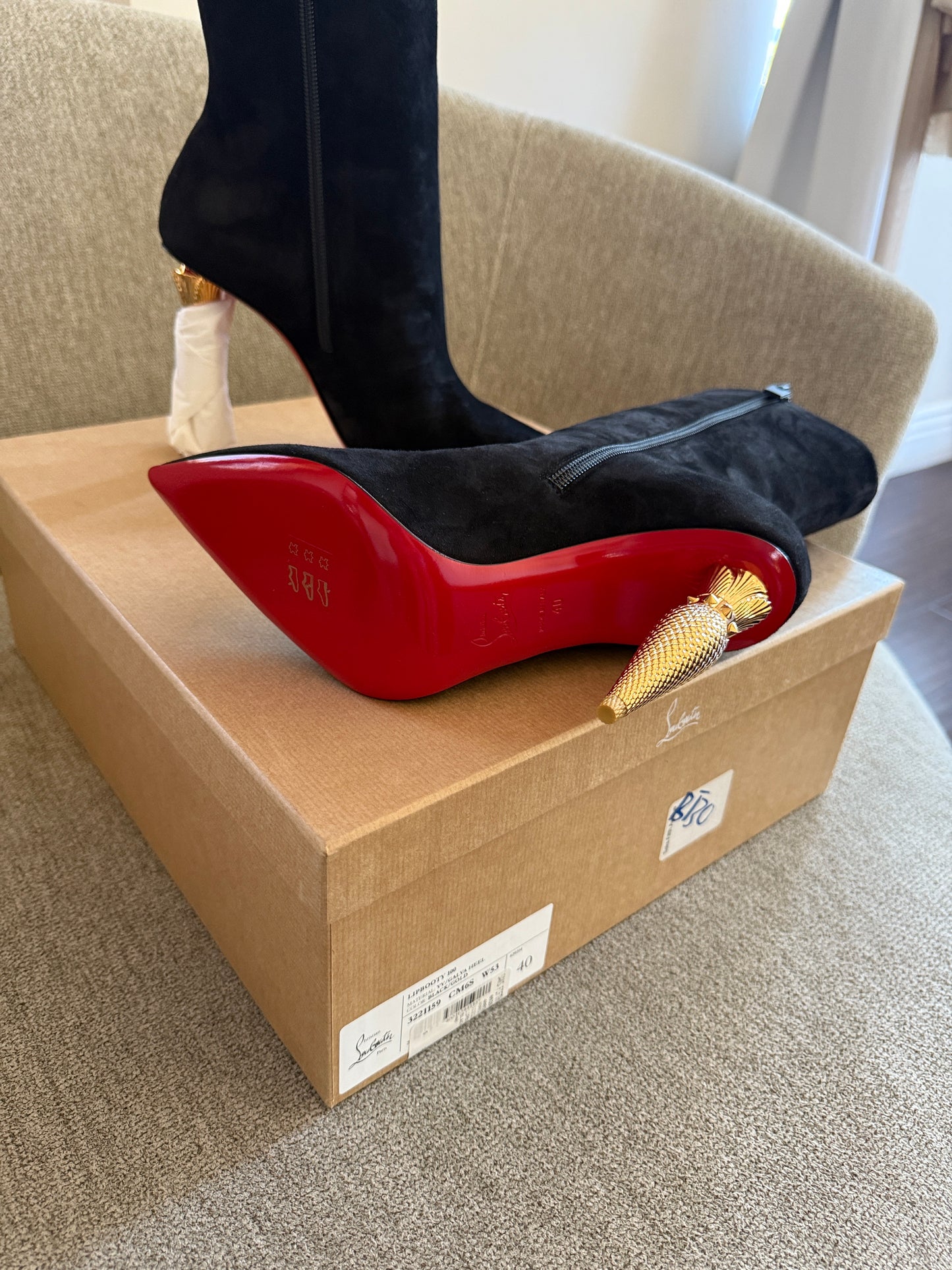 Christian Louboutin | Size 40