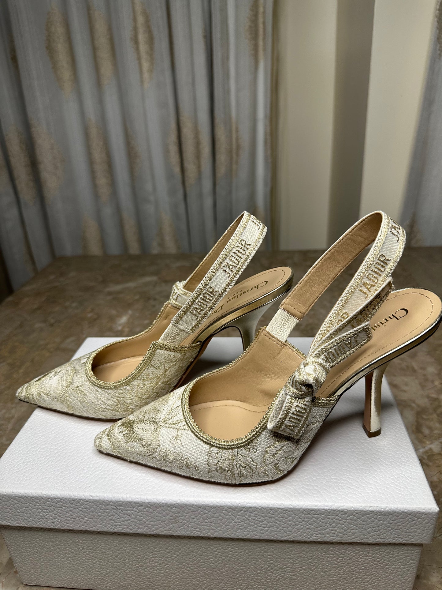 Dior J’Adior Slingback Pumps Size 39.5 | Cream Mesh Embroidered Heels | 10cm Heel | New in Box