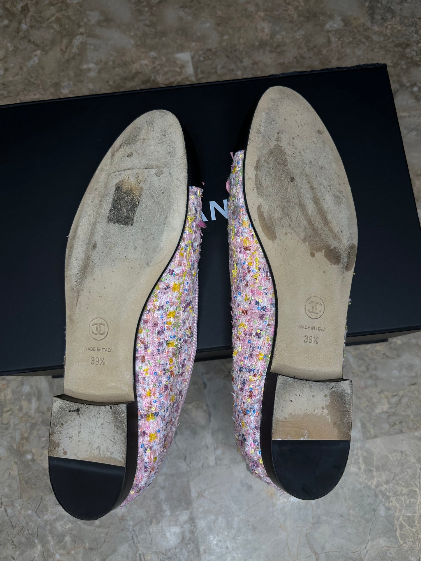 Chanel Cambon Tweed Ballet Flats Pink Multicolor CC Cap Toe EU 39.5 Authentic with Box