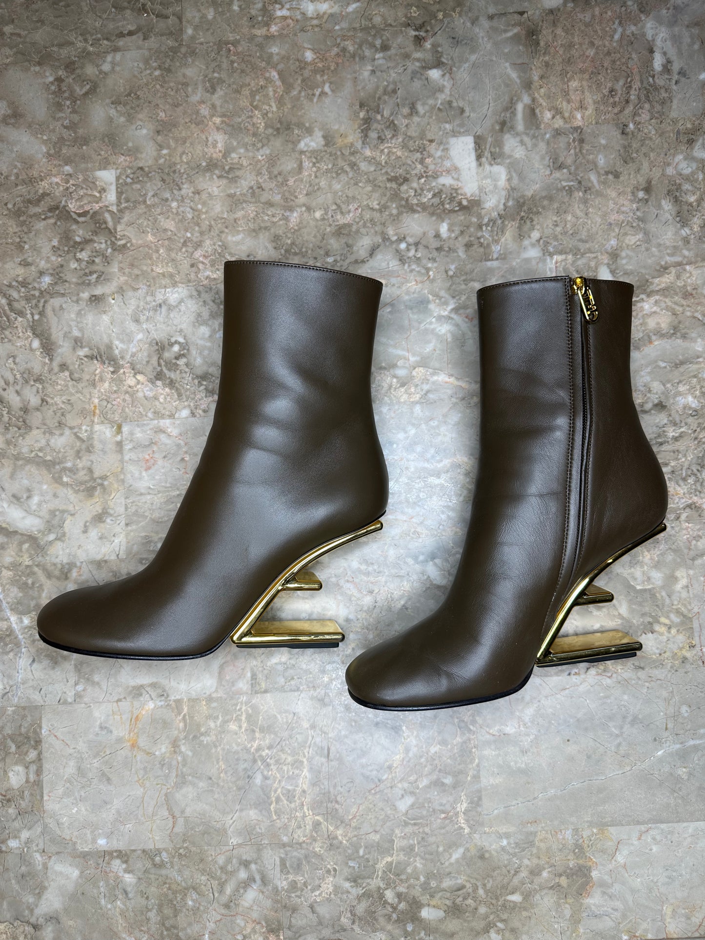 Fendi First 95 Heeled Ankle Boots Brown Nappa Leather EU 40 Authentic