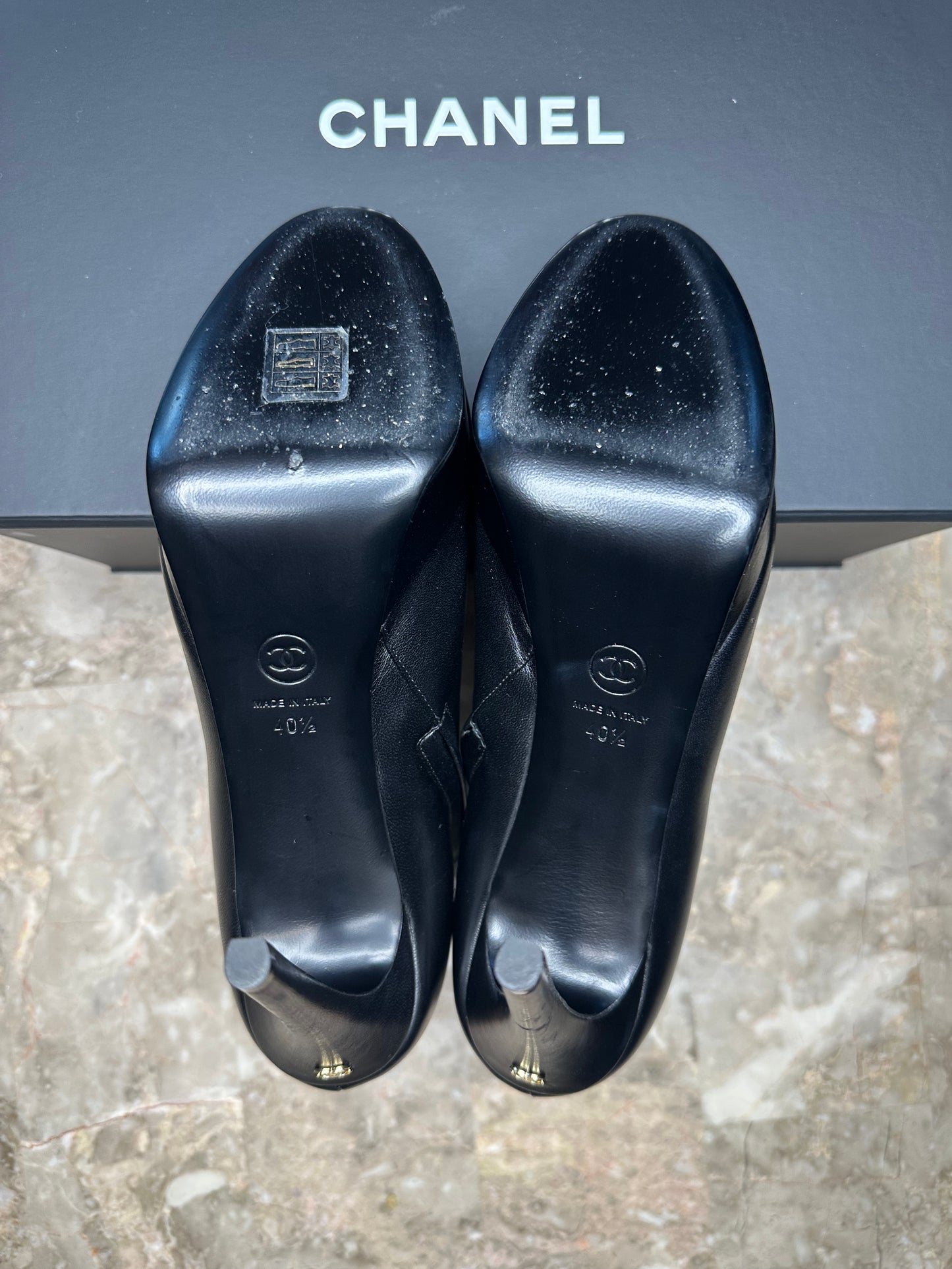 Chanel 21A Black Lambskin CC Platform Ankle Boots – Size 40.5