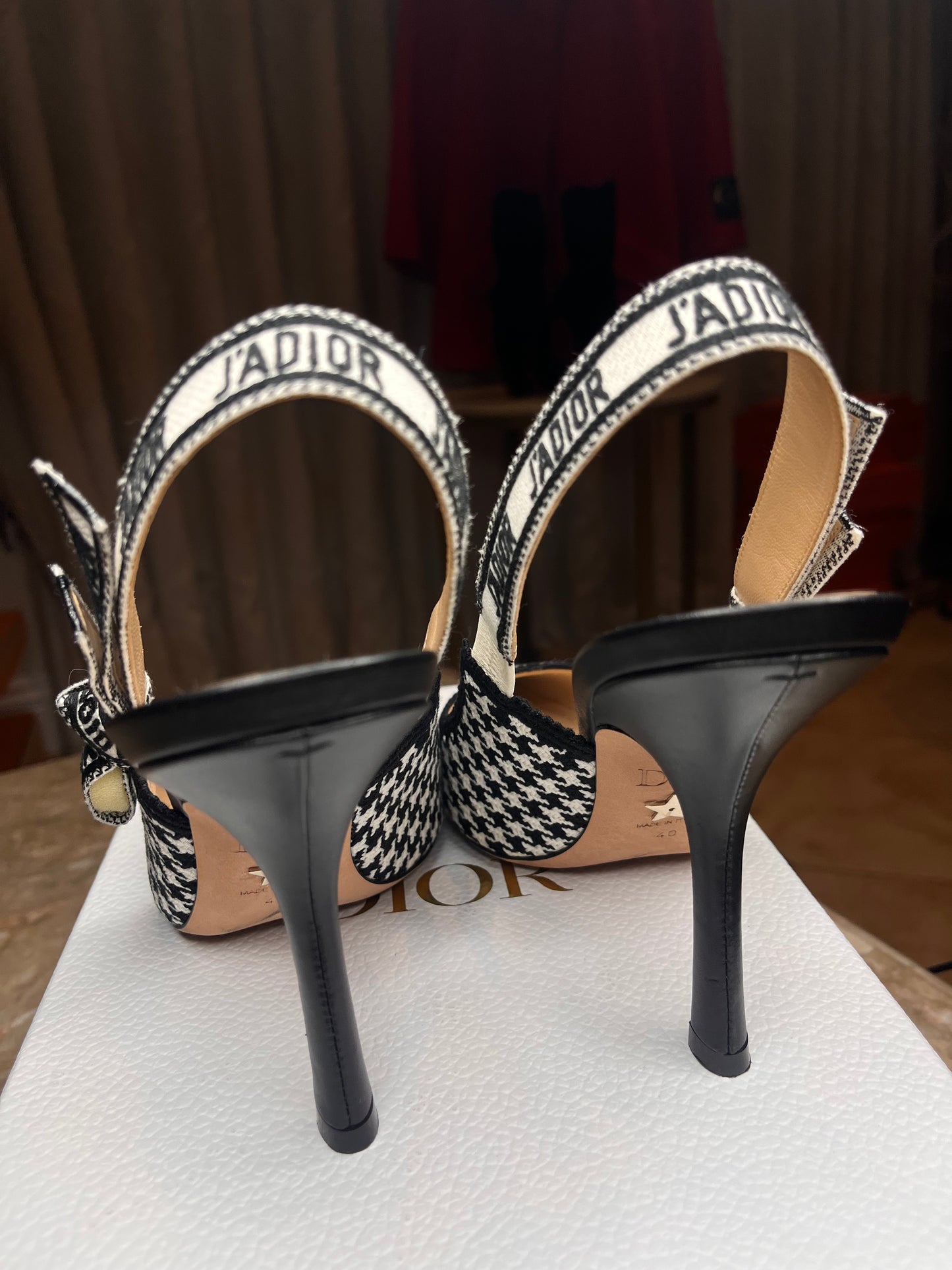 Dior J’Adior Slingback Heels Size 40 | Black & White Houndstooth Tweed Pumps | Box & Dust Bag