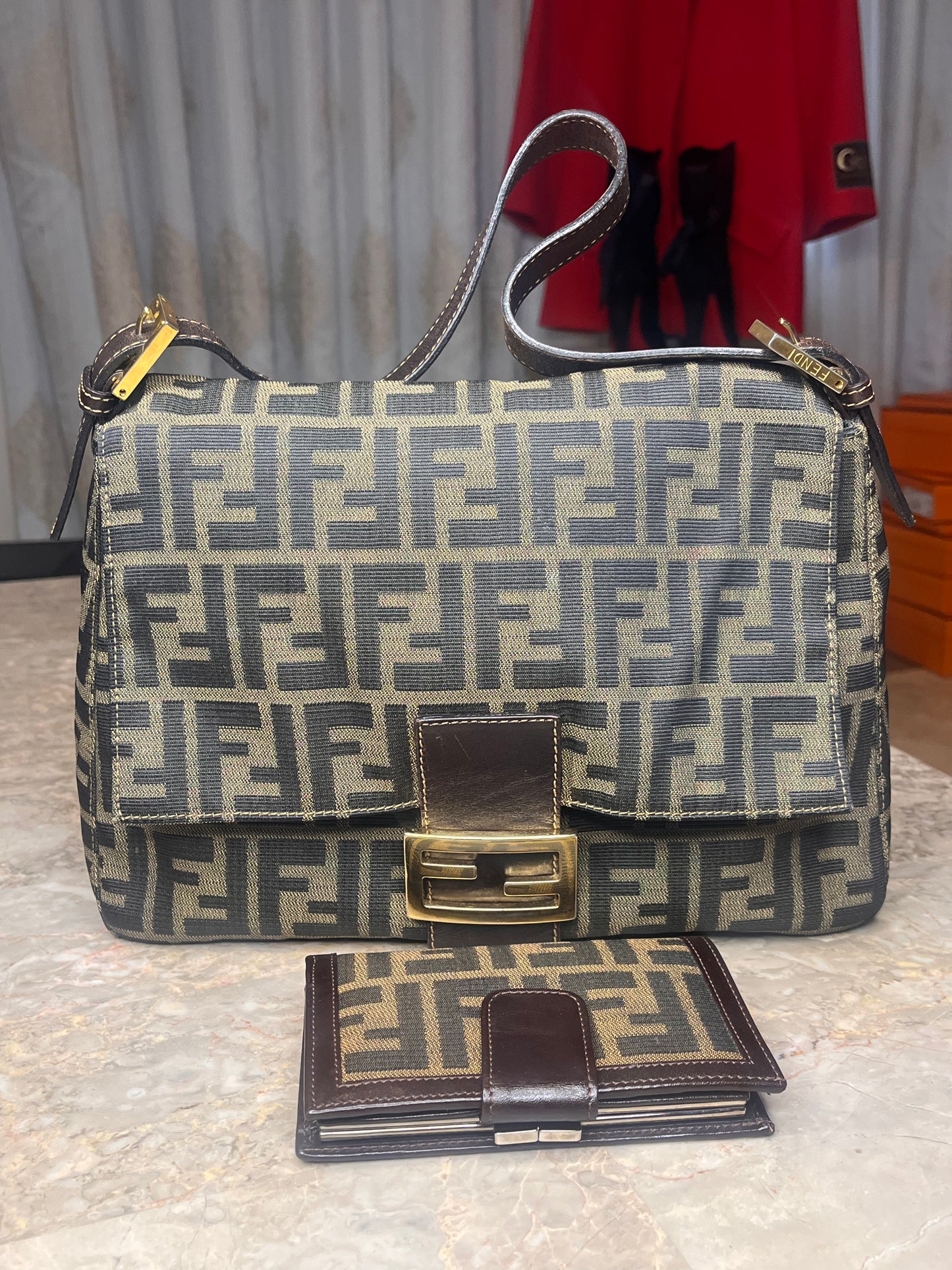 Fendi Mamma Baguette Zucca Canvas Shoulder Bag with Wallet – Vintage Brown