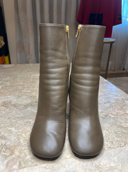 Fendi First 95 Heeled Ankle Boots Brown Nappa Leather EU 40 Authentic