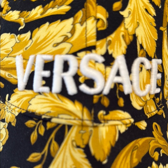 Versace Barocco Logo Baseball Cap – Black & Gold Baroque Print Cotton Hat