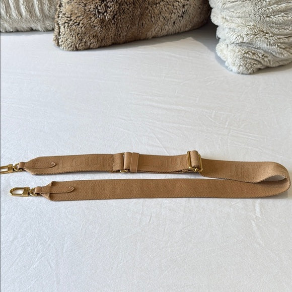 Louis Vuitton Coussin PM – Camel Quilted Monogram