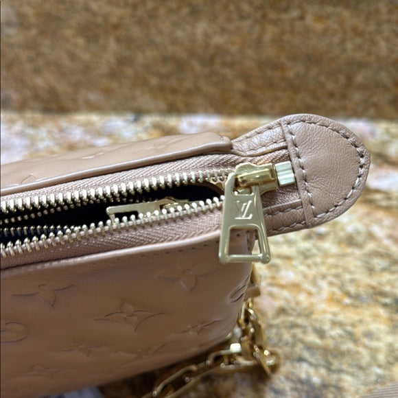 Louis Vuitton Coussin PM – Camel Quilted Monogram