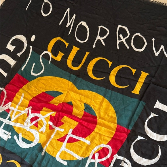 GUCCI Black Multicolor Logo Silk Modal Scarf – “Coco Capitan” Design (Pre-Owned)